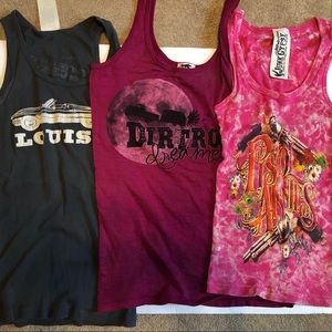 JUNK GYPSY / Pistol Annie’s tank group.